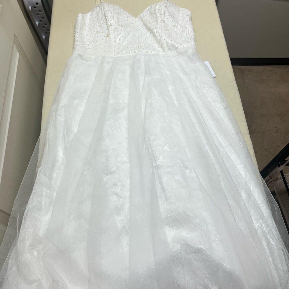 NWT Lulus XL white lace pearl beaded bodice wedding dress - Picture 2 of 15